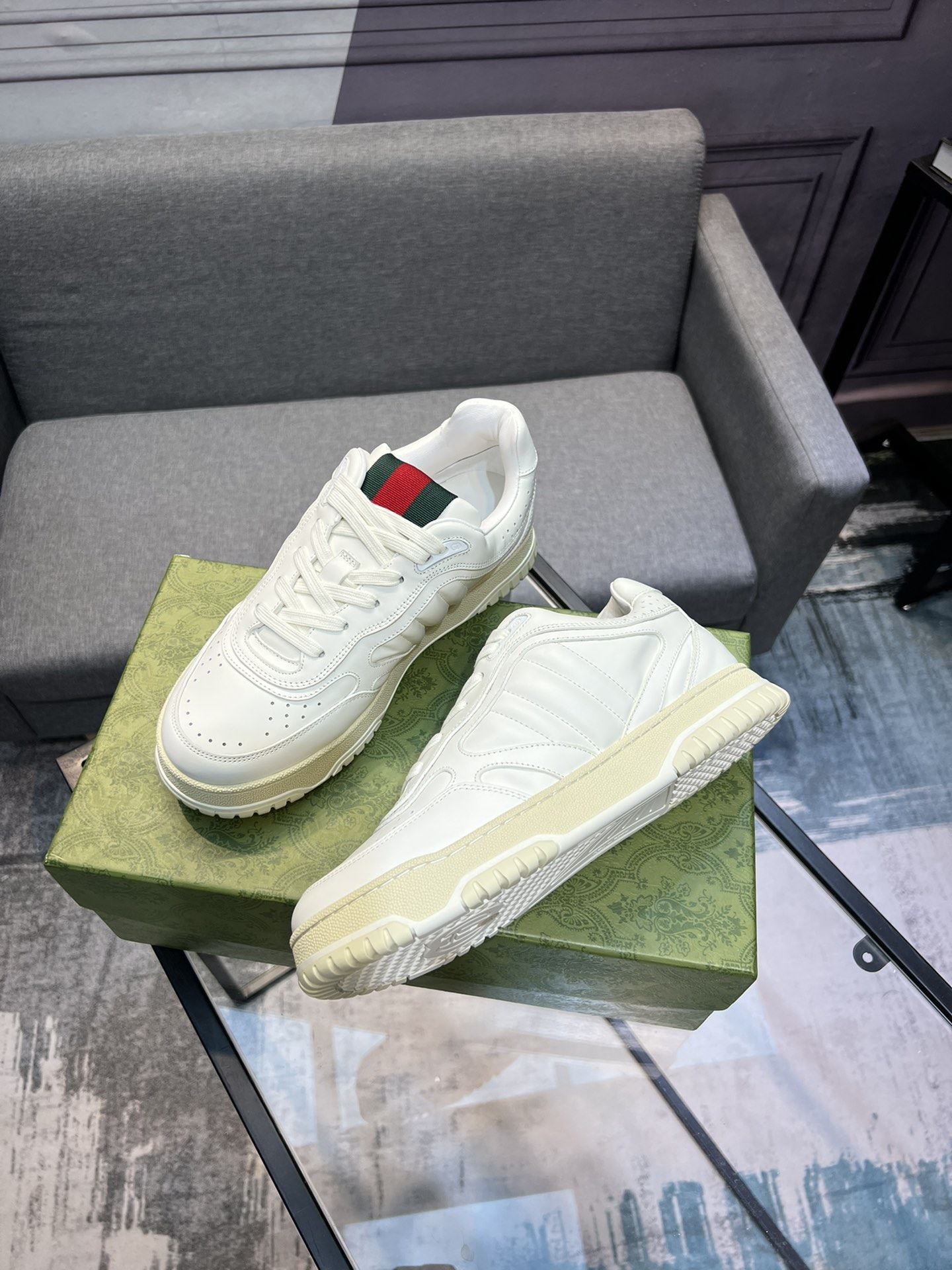 Gucci Low Shoes